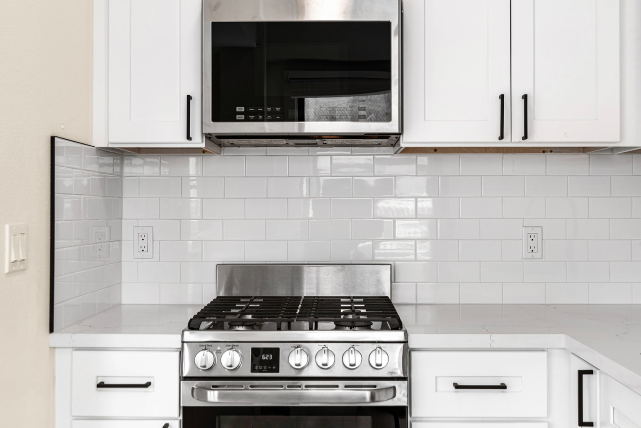 535 Taylor Street - Photo 4 of 15