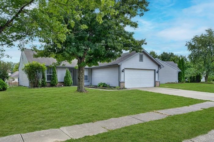 5943 Sycamore Forge Dr - Photo 2 of 19