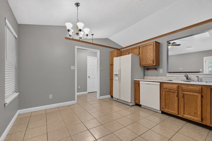 5943 Sycamore Forge Dr - Photo 5 of 19