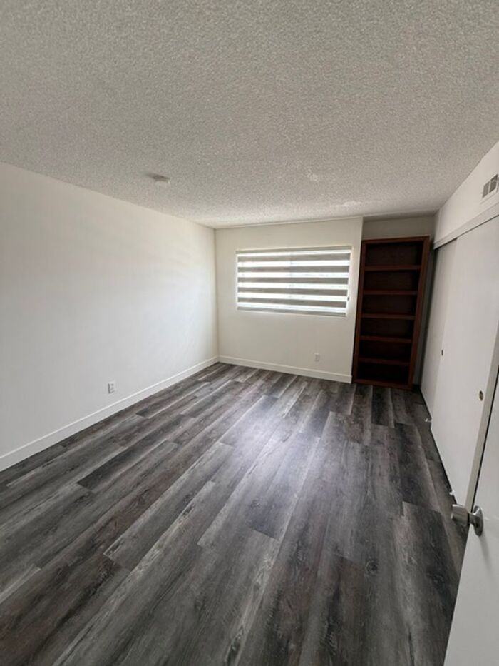 1835 W 145th St #9 - Photo 2 of 14
