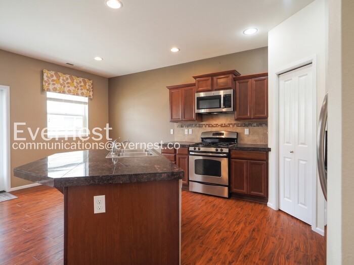 8507 12th St Se - Photo 4 of 25