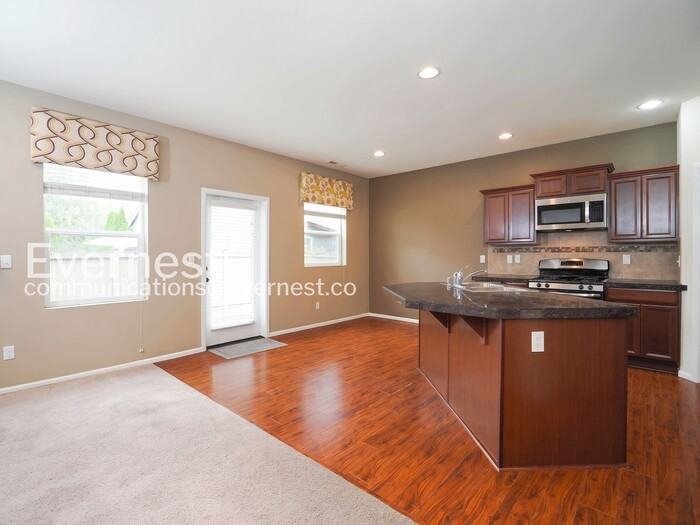 8507 12th St Se - Photo 7 of 25