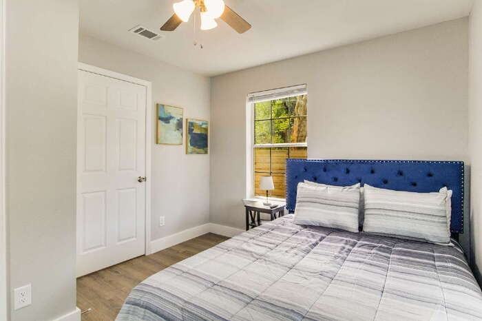 206 N G St - Photo 6 of 35