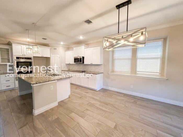 8403 Grayson Trl - Photo 7 of 30