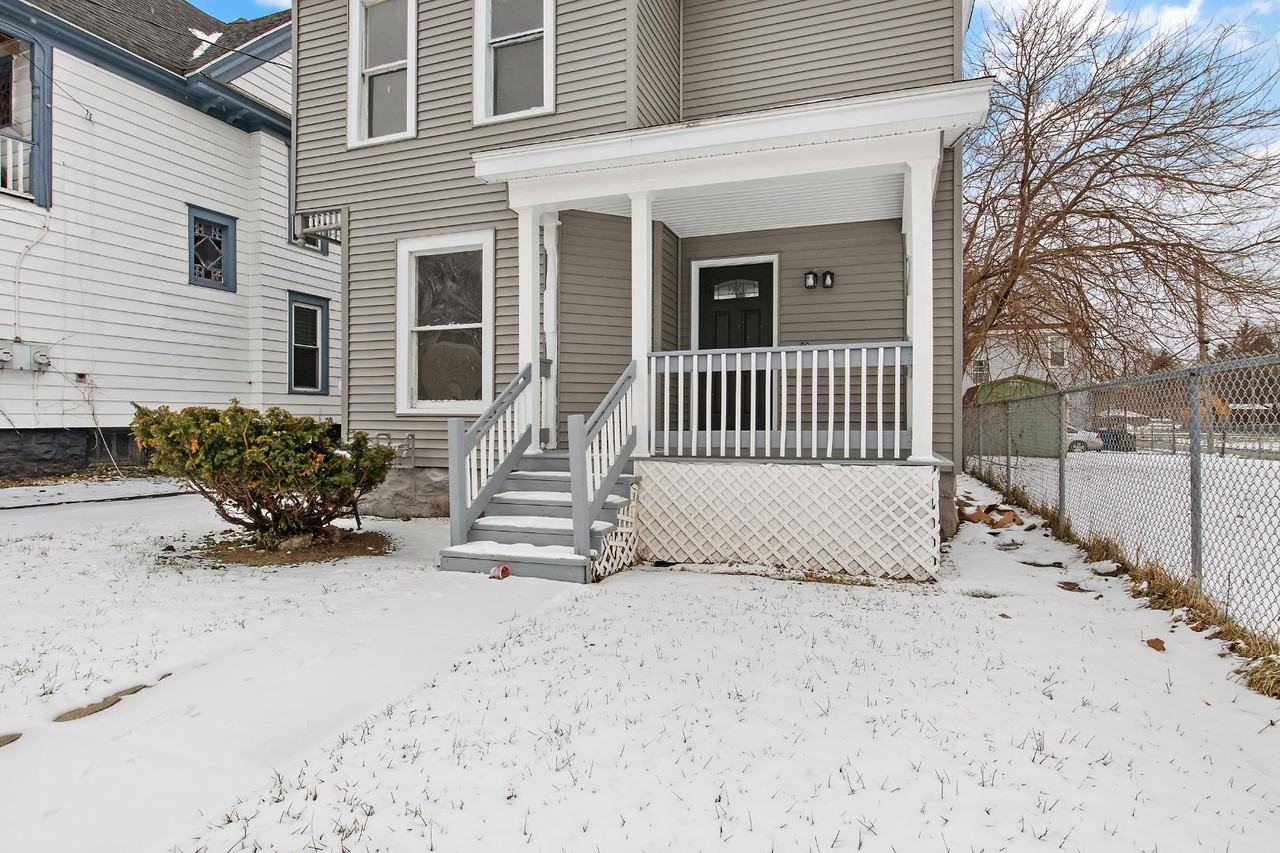 304 Baker Ave, Syracuse, NY 13205 - Photo 2 of 10