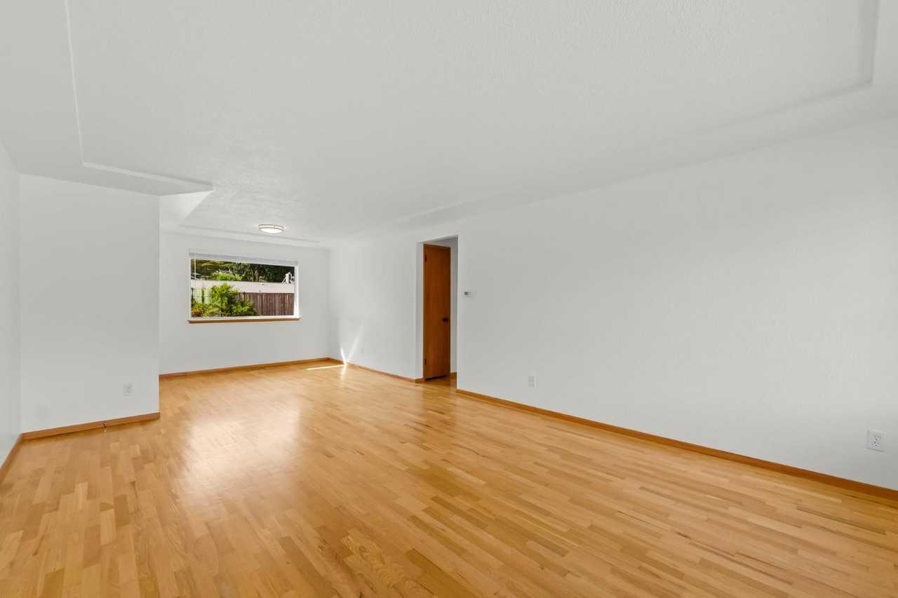 1642 S Mullen St - Photo 6 of 11