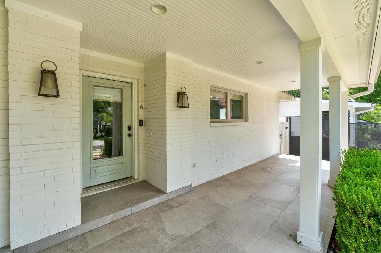 2802 Warren St #A - Photo 3 of 28