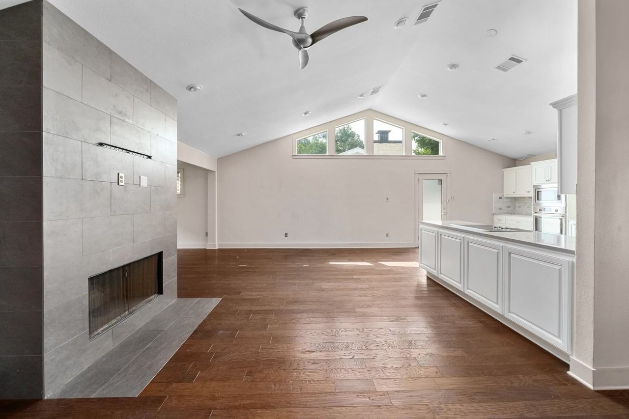 2802 Warren St #A - Photo 6 of 28