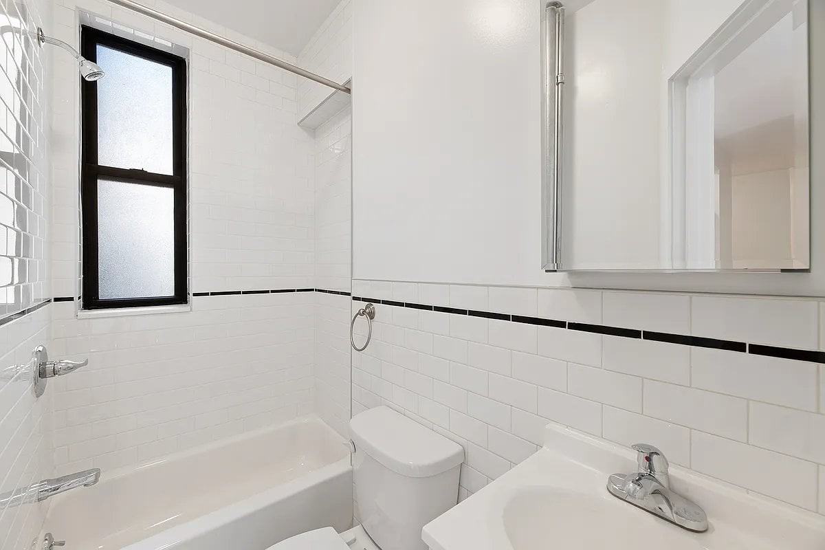 206 Rivington St #2B - Photo 5 of 5