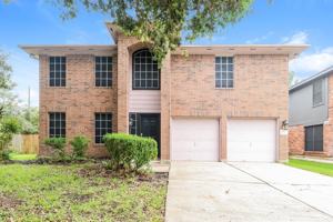 featured image of 3831 Woodlace Dr