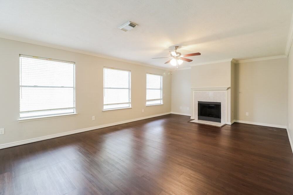3831 Woodlace Dr - Photo 6 of 17