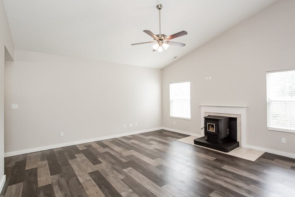 5620 Willowridge Ct - Photo 6 of 16