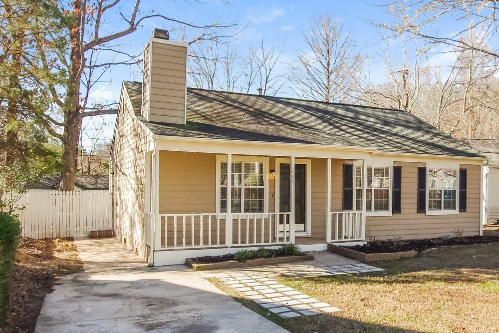 4813 Shea Ct - Photo 3 of 16