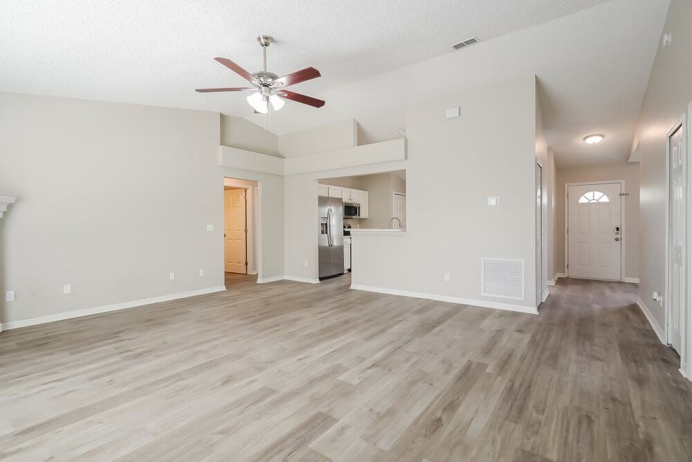 3427 Bristol Bridge Rd - Photo 7 of 16