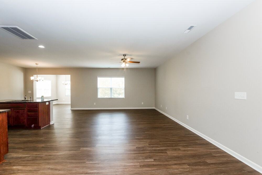 9811 Paper Tree Rd - Photo 4 of 17