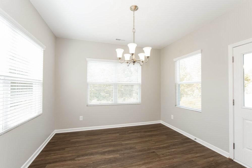 9811 Paper Tree Rd - Photo 5 of 17