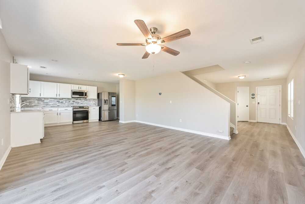 2352 Quartz St - Photo 7 of 17