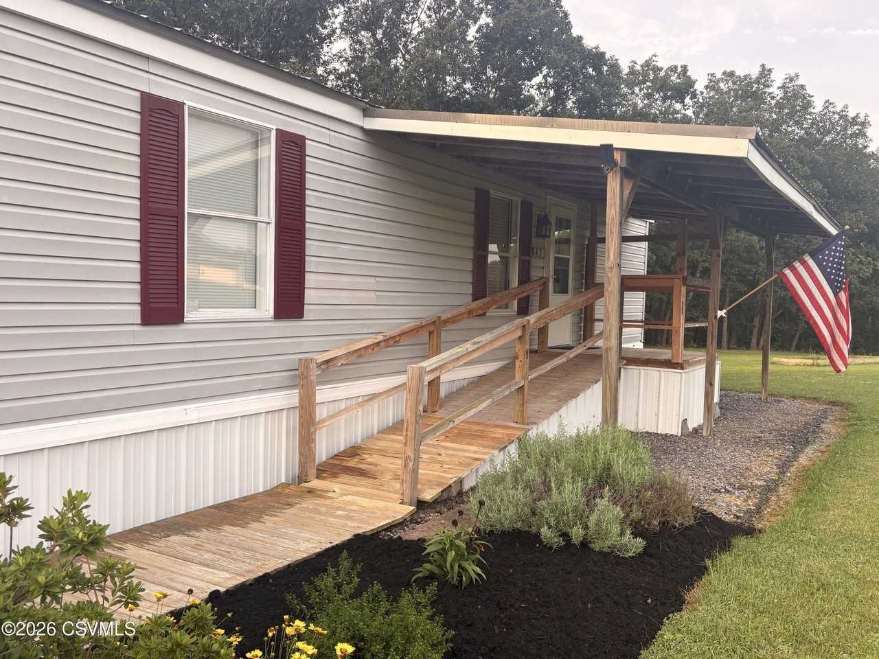 843 Reber Rd - Photo 2 of 22