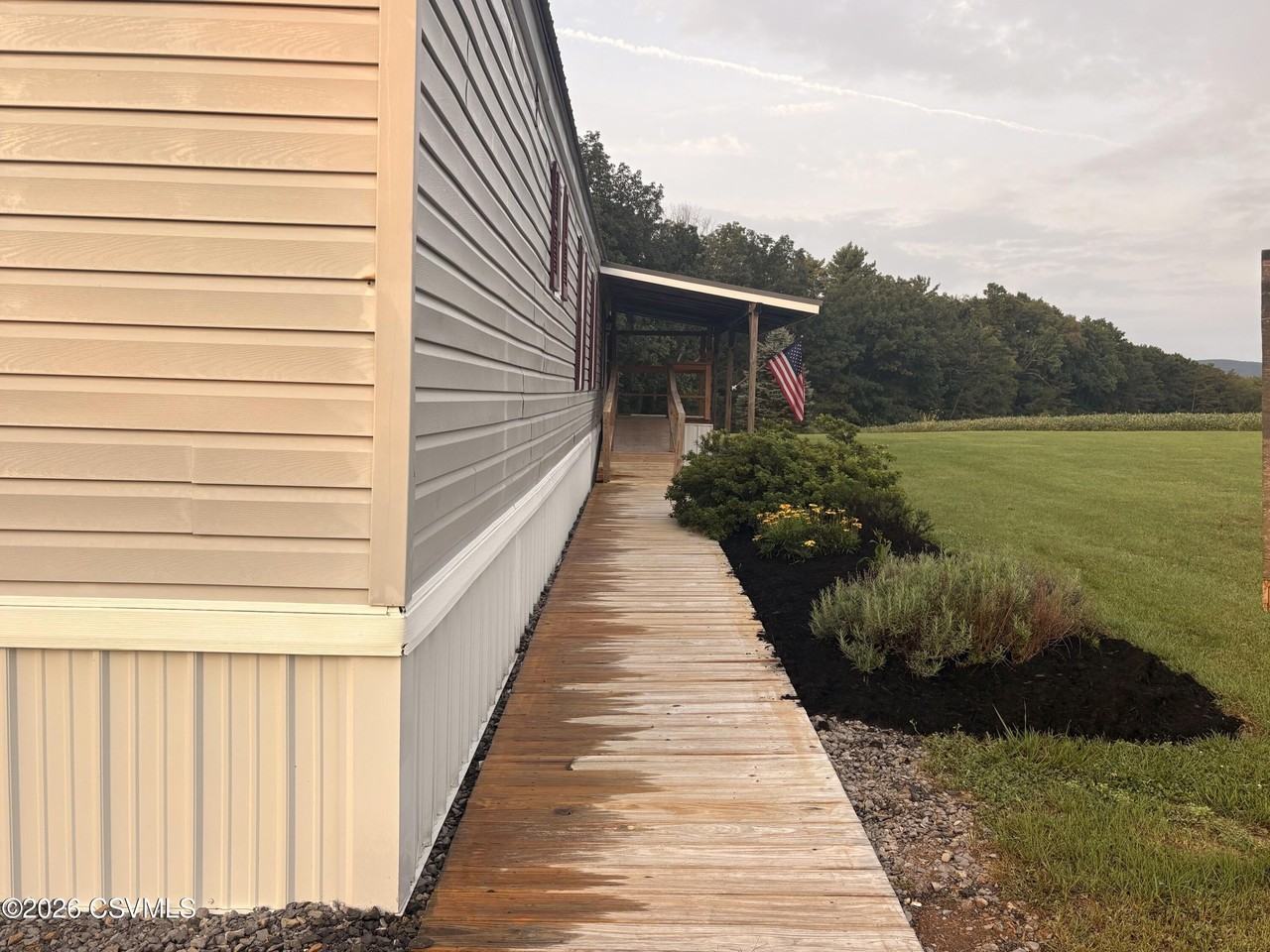 843 Reber Rd - Photo 3 of 22