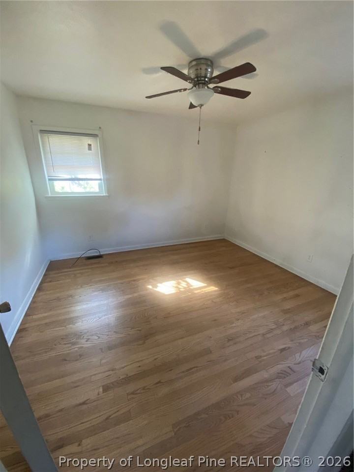 4214 Knollwood Dr - Photo 2 of 7