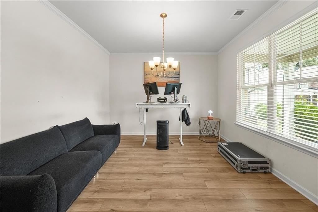 2195 Cormac St - Photo 5 of 34