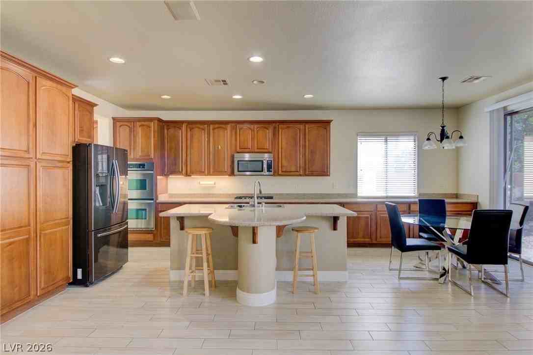 8925 Monte Oro Dr - Photo 3 of 50