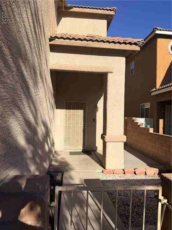 2636 La Mata St - Photo 2 of 10