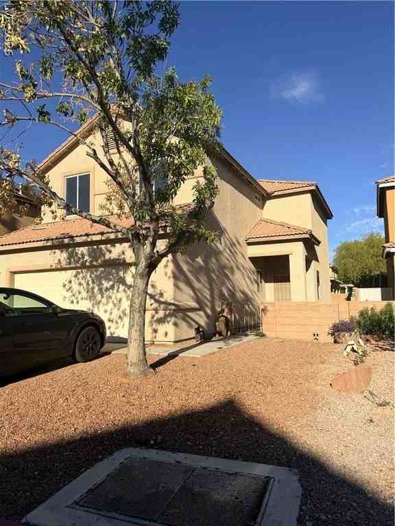 2636 La Mata St - Photo 3 of 10