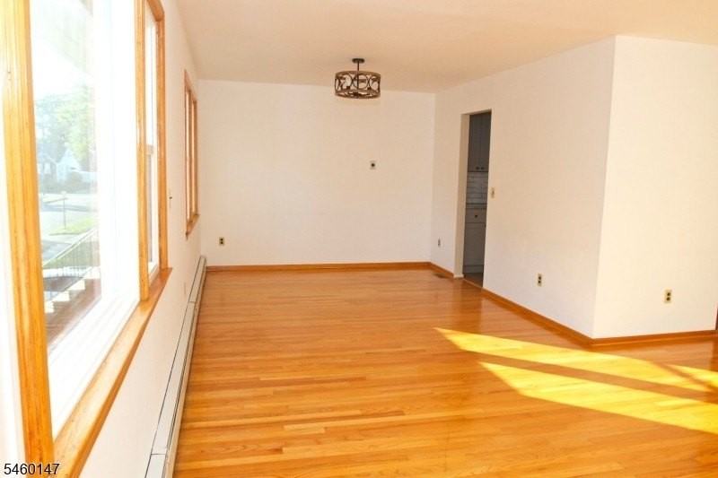 426 Laurita St - Photo 4 of 18