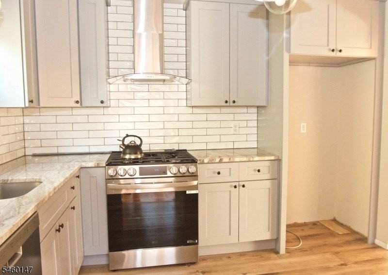 426 Laurita St - Photo 7 of 18