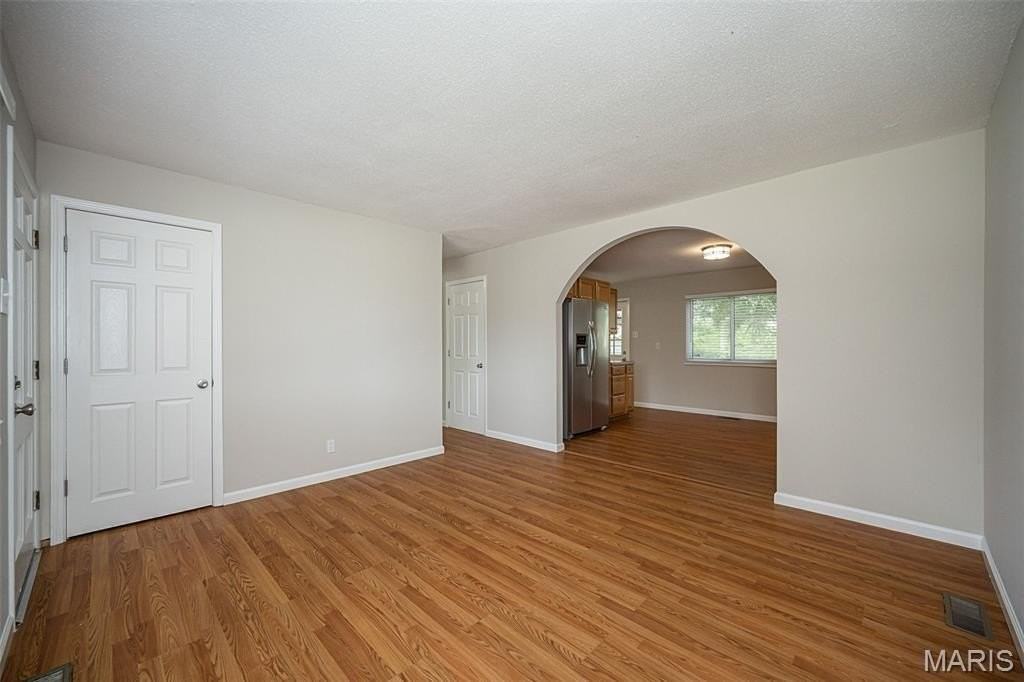 12720 Missouri Bottom Rd - Photo 4 of 29