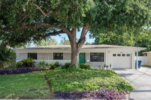 featured image of 4831 W Bay Court Ave