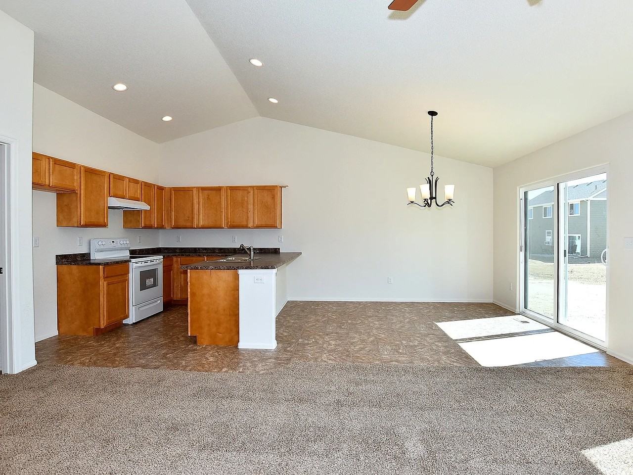1713 102nd Avenue - Photo 5 of 7