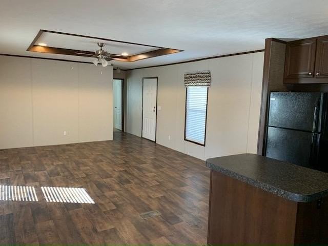 1435 D St #1435 - Photo 5 of 21