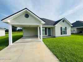 featured image of 127 Country Living Dr