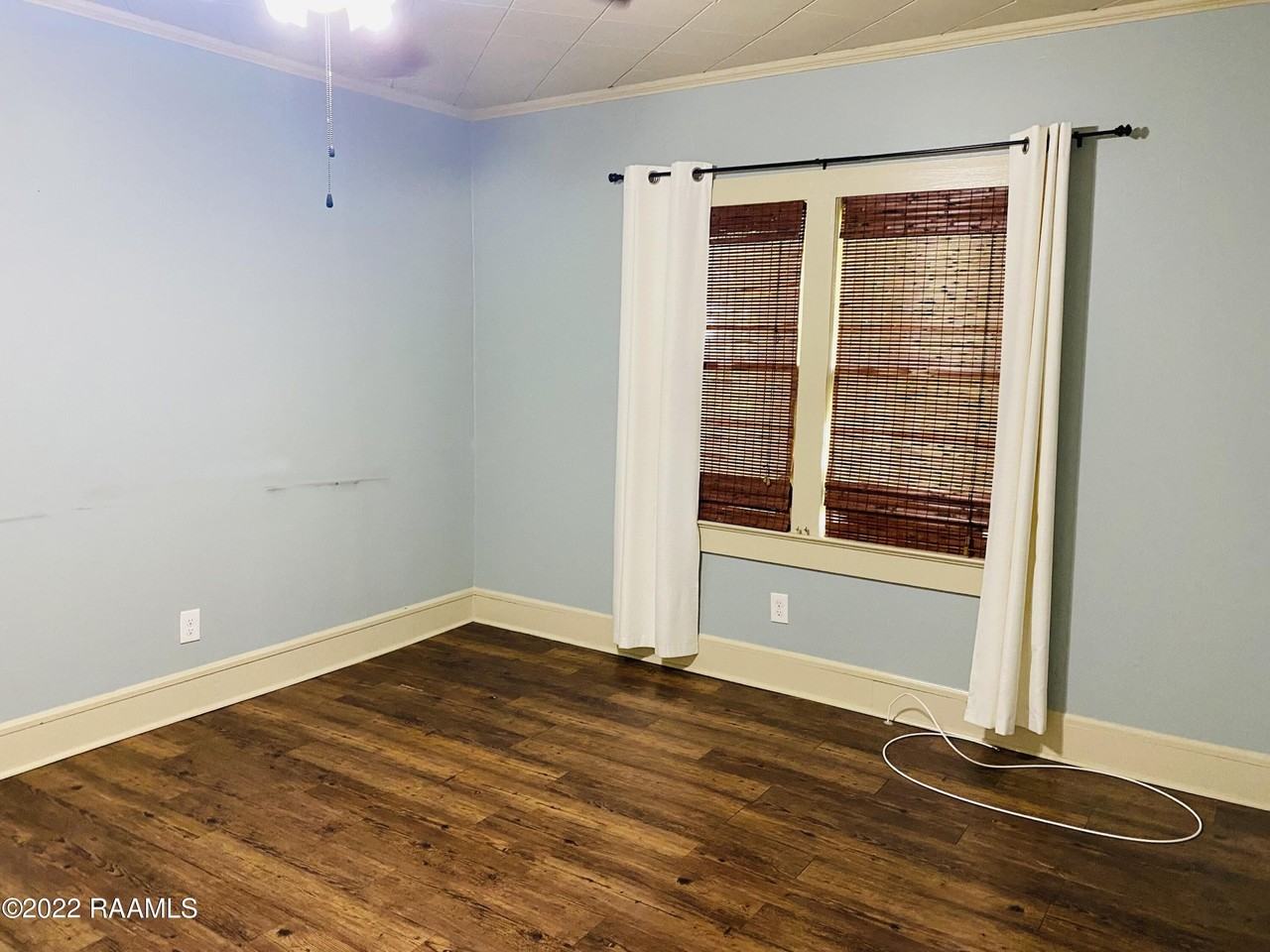 306 S Lee Ave - Photo 6 of 19