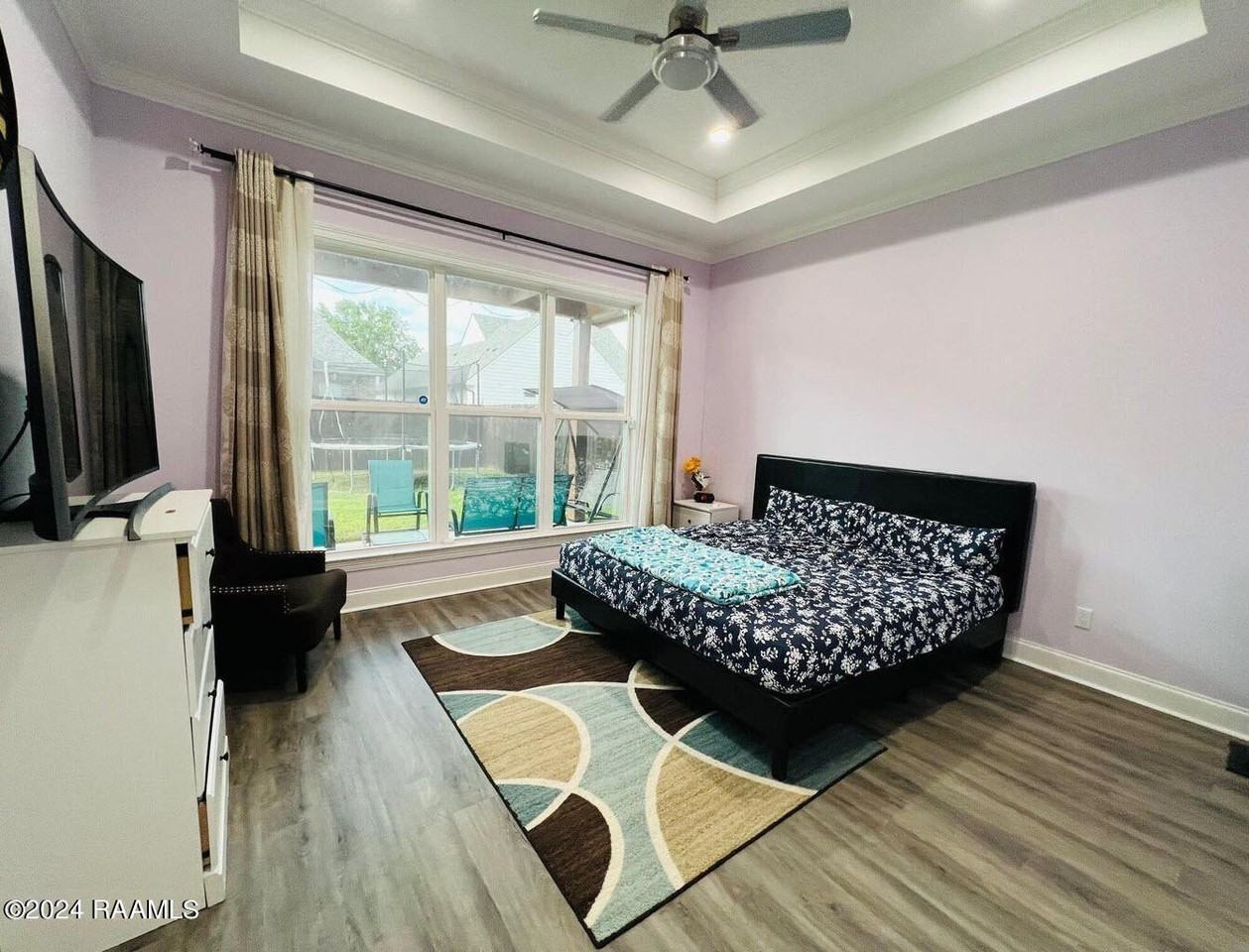 308 Redfern St - Photo 5 of 13