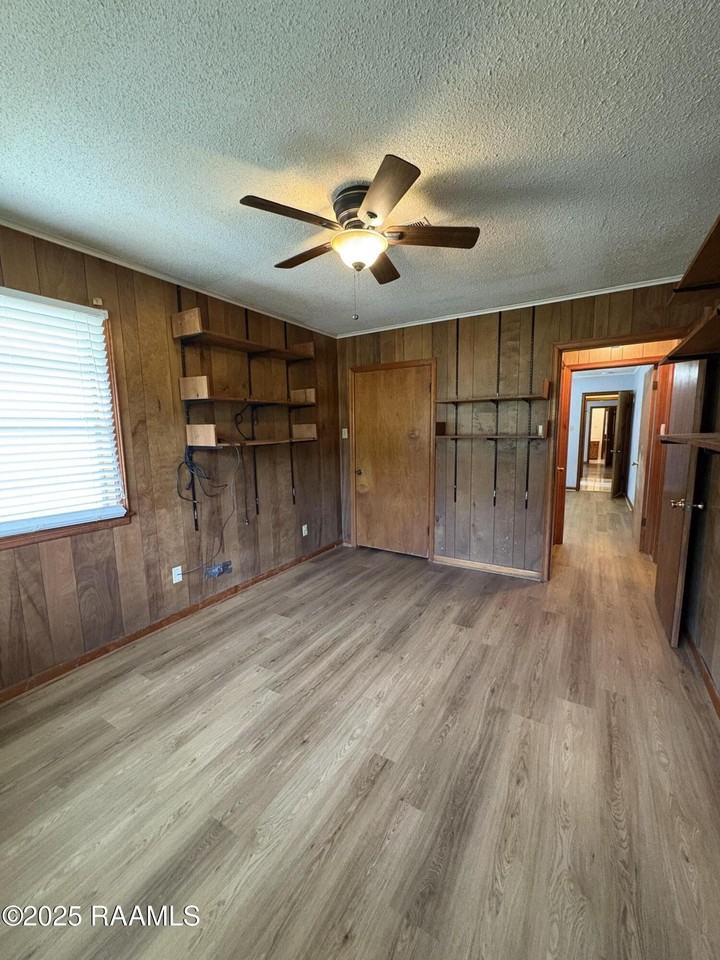 134 Barton Pl - Photo 7 of 15