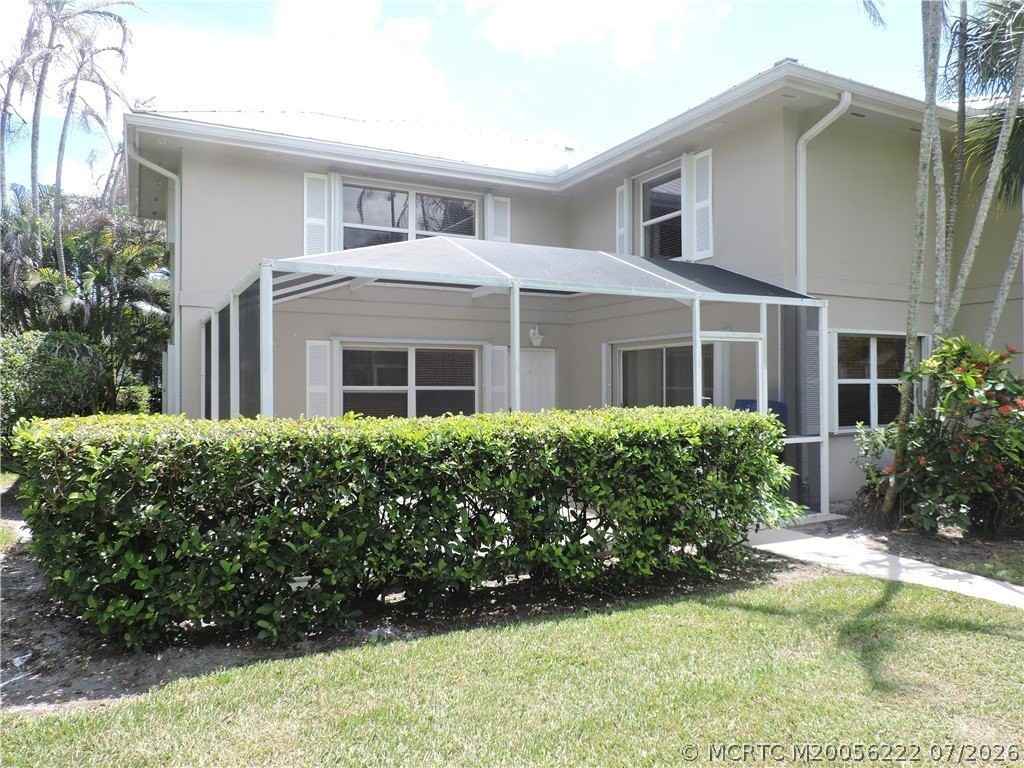 2865 Sw Lakemont Pl