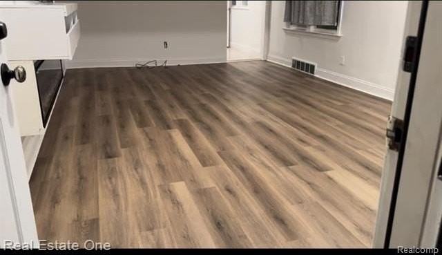 5016 Mead St - Photo 2 of 9