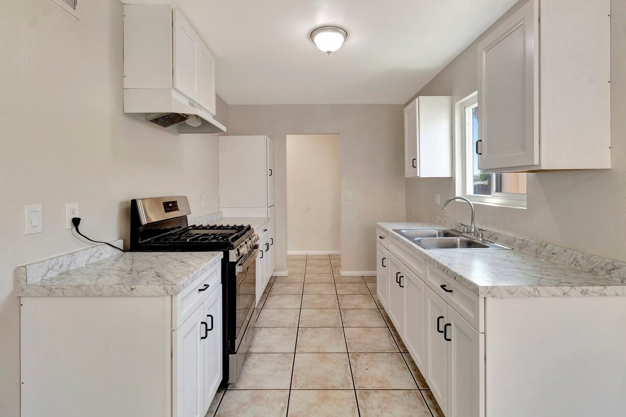 132 Prospect St #132 - Photo 6 of 27