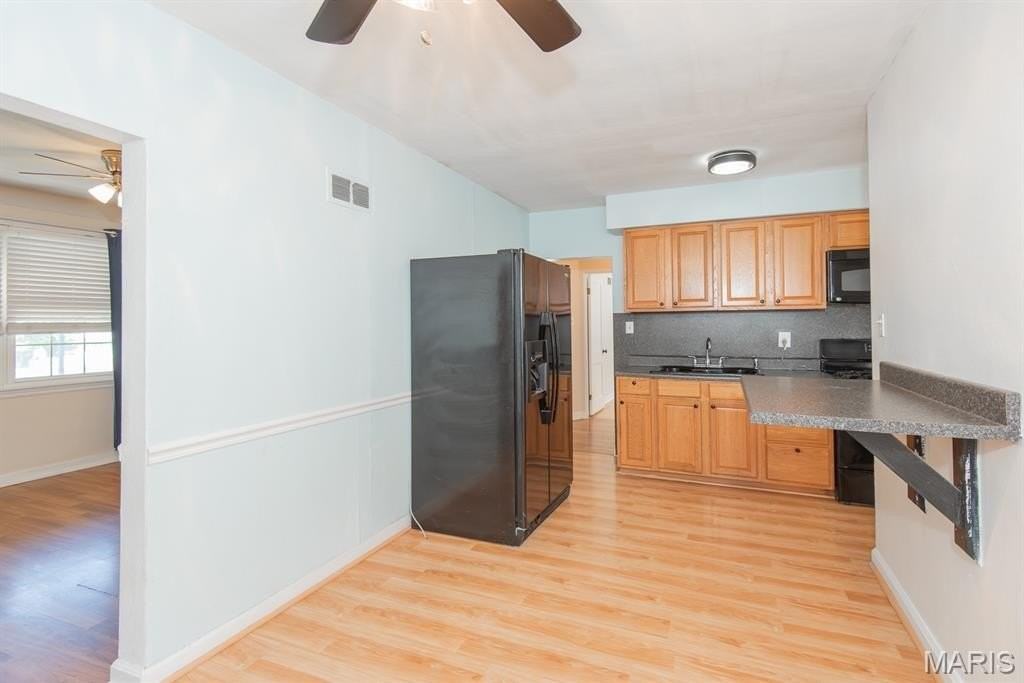 3818 Wabash Ave - Photo 3 of 22