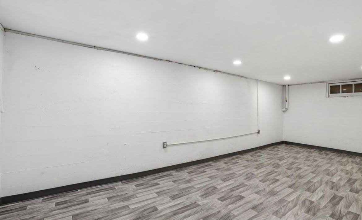 3712 O Street - Photo 7 of 34