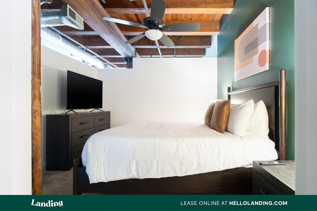 200 Walnut Street - Photo 3 of 32