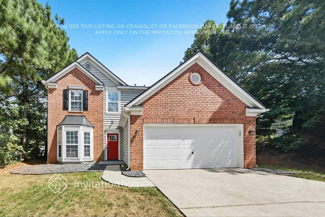 64 Melanie Rose Ln