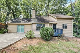 1602 Kings Ridge Dr - Photo 1 of 1