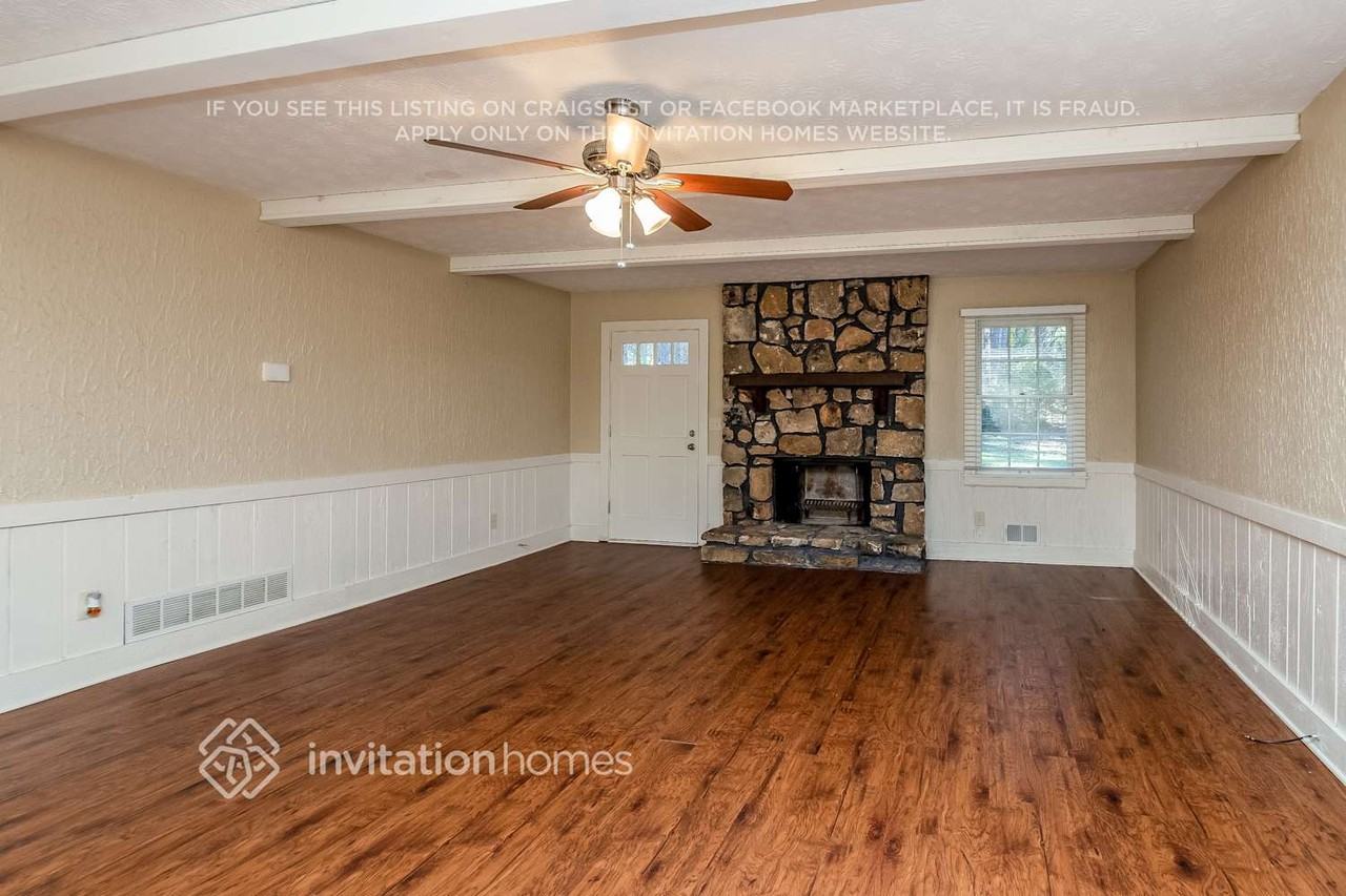 4154 Arrayro Dr - Photo 5 of 21