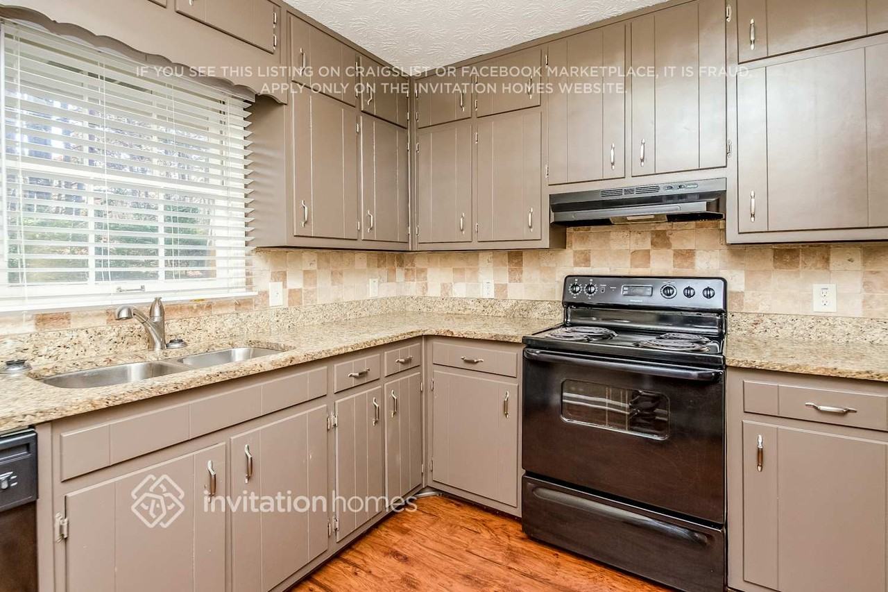 4154 Arrayro Dr - Photo 7 of 21