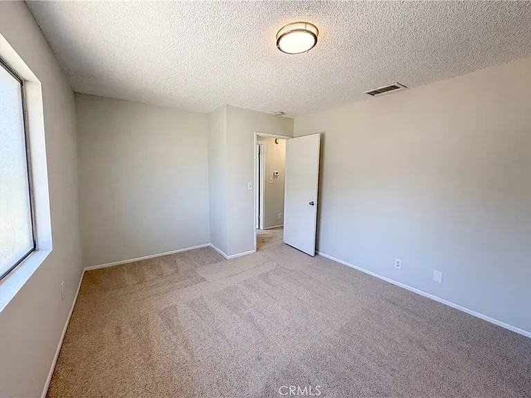 13191 El Rio Road - Photo 6 of 10
