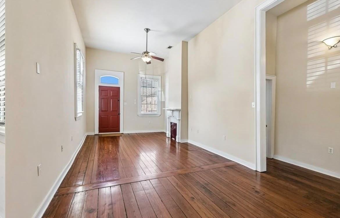 2601 Palmyra Street - Photo 2 of 19